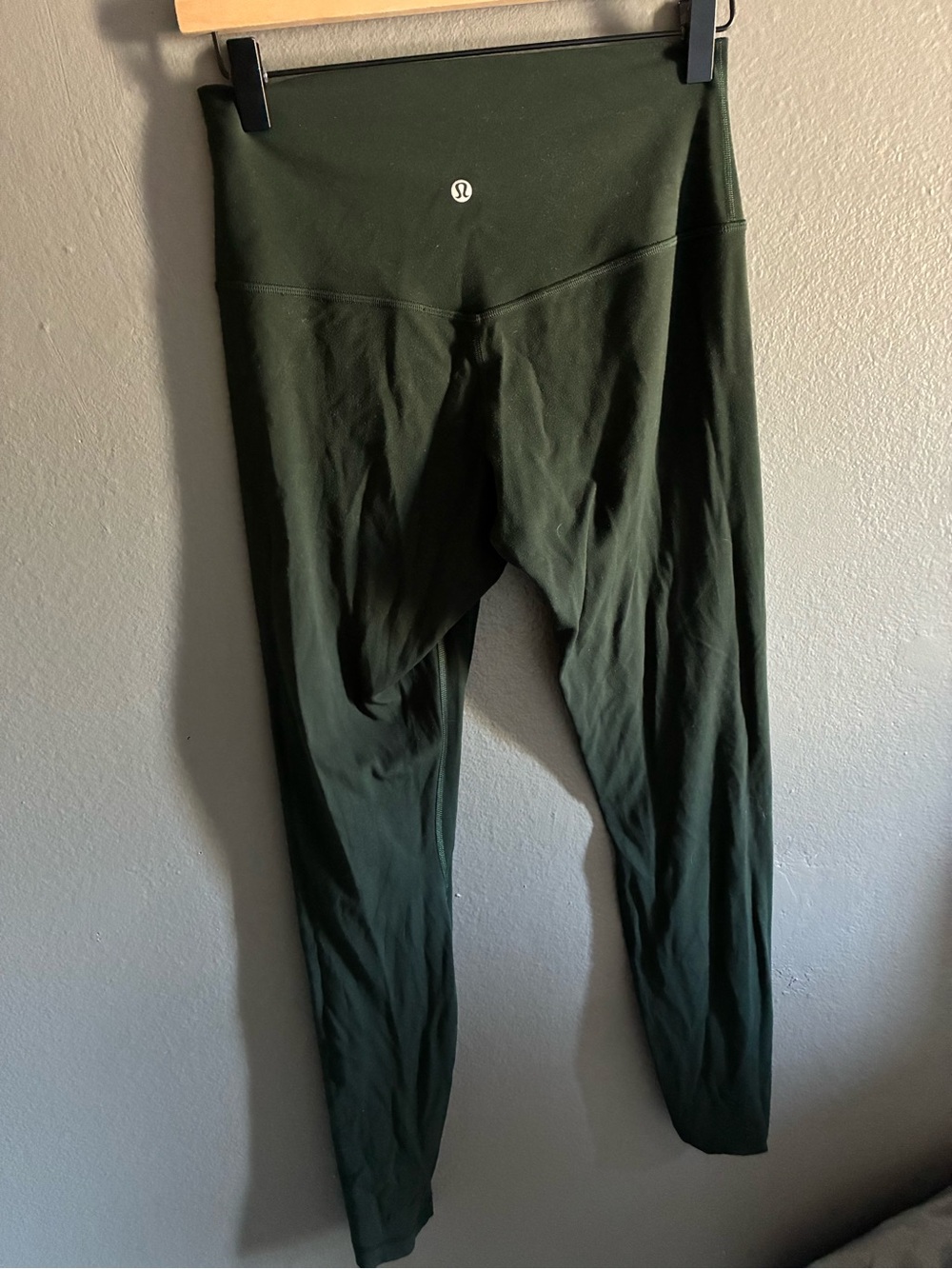 Lululemon Rainforest Green Active Leggings